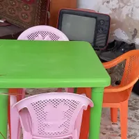 صندلی و میز پلاستیکی کودک|اسباب و اثاث بچه|ساری, |دیوار