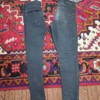 دو عدد شلوار لی سایز ۴۰