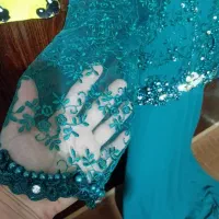 لباس|لباس|شیراز, شهرک صادقیه|دیوار