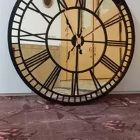 ساعت آینه ای قطر ۸۰ یک میلیون