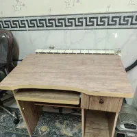 میز کامپیوتر در حد نو ام دی اف|میز تحریر و کامپیوتر|قم, پردیسان|دیوار