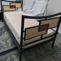 تخت یک نفره فلزی