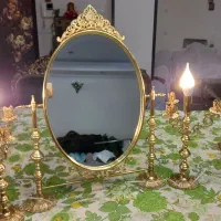 آینه و شمعدان برنزی