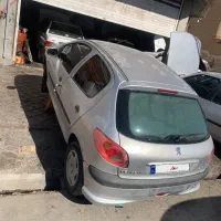 206 مدل ۸۴|خودرو سواری و وانت|لنجان, |دیوار