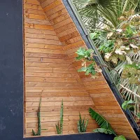 سرایدار باغ