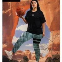 لباس خونگی و بیرونی