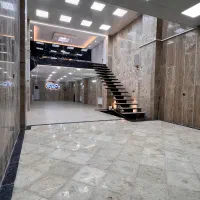 اجاره مغازه ۳۳۰متری درخیابان ولیعصر