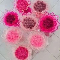 دست گل روز مادر