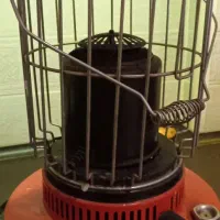 چراع نفتی اترا