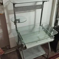 میز تحریر یا کامپیوتر|میز تحریر و کامپیوتر|قم, ولیعصر|دیوار