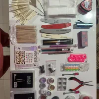 فروش وسایل کاشت ناخن، کاشت مژه، تتو در حد نو|آرایشی، بهداشتی، درمانی|فولادشهر, مسکن مهر فولادشهر|دیوار