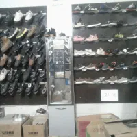 فروش دکور و لوازم مغازه کفش فروشی|فروشگاه و مغازه|درح, |دیوار