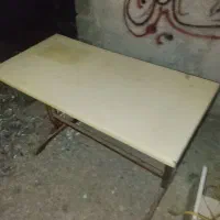 ویترین ومیز