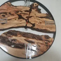 ساعت و وسایل منزل