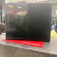 Xbox one حافظه ۵۰۰گیگ همراه با دو دسته