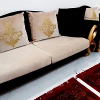 مبل ۷ نفره با متریال درجه ۱ و ساعت چوبی ایستاده