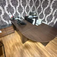 میز کامل اداری|دفتر کار|تهران, فلسطین (میدان انقلاب)|دیوار