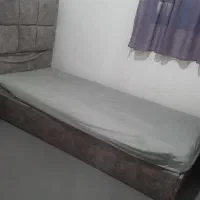 تخت یک نفره