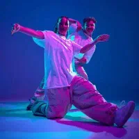 استخدام مدل و بازیگر خانوم برای موزیک ویدیو|استخدام هنری و رسانه|اصفهان, جلفا|دیوار