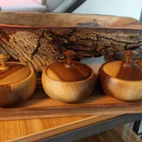 قندان های یک تکه با درب یک تکه بزرگ ظروف چوبی