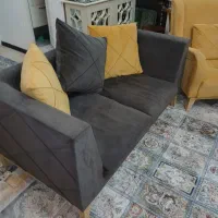 مبل راحتی با میز و عسلی