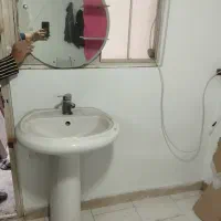 روشویی و اینه