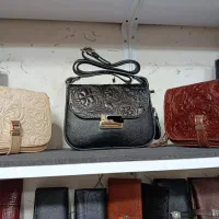 چرم نگین شهر