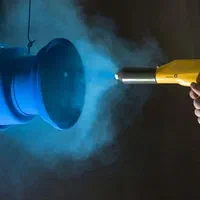 نیروی ساده برای کاردر رنگ کاری