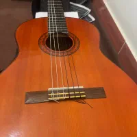 گیتار یاماها c70|گیتار، بیس، امپلیفایر|گرگان, |دیوار