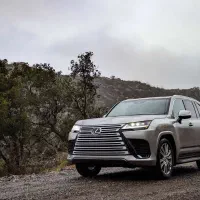 لکسوس LX700 مدل 2025|خودرو سواری و وانت|تهران, ولنجک|دیوار