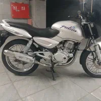 پولسار مدل ۸۳