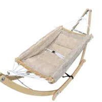 گهواره ننو نوزاد