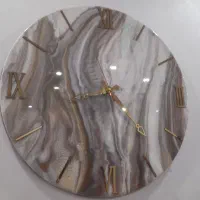 ساعت رزینی زیبا