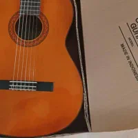 فروش یک کارتون ۶عددی گیتار یاماها  c70