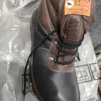 کفش ایمنی سایز ۴۲ مدل آلپینا