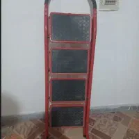 نردبان چهار پله