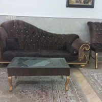 مبل و میز ناهارخوری