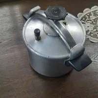 زودپز سب و قابلمه و پیرکس