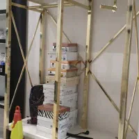 رگال لباس ۴ طبقه همراه با آویز  سالم و تمیز