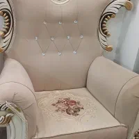 مبل|مبلمان خانگی و میز عسلی|گلبهار, شهر جدید گلبهار|دیوار