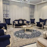 مبل کلاسیک با میز ناهار خوری