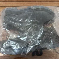 کفش ایمنی سبک 5 جفت به فروش می‌رسد با قیمت مناسب