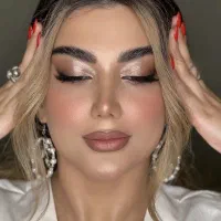 میکاپ 500 کاشت ناخن فقط 280 اکستنشن مژه 250