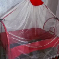 گهواره ی نوزاد