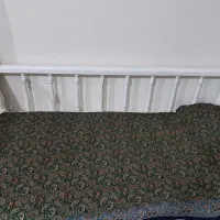تخت سنتی با دشک چه