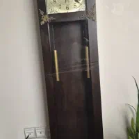 ساعت ایستاده چوبی