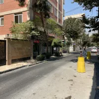 ۱۶ متر خیابان ۱۰۵