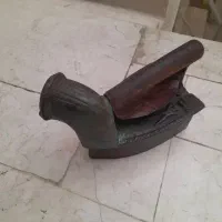 اتو ذغالی عتیقه قدیمی آنتیک|کلکسیون اشیاء عتیقه|زنجان, |دیوار