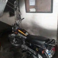 هندا۱۲۵مدل ۹۰فروشی