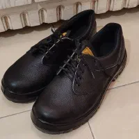 کفش کار و ایمنی